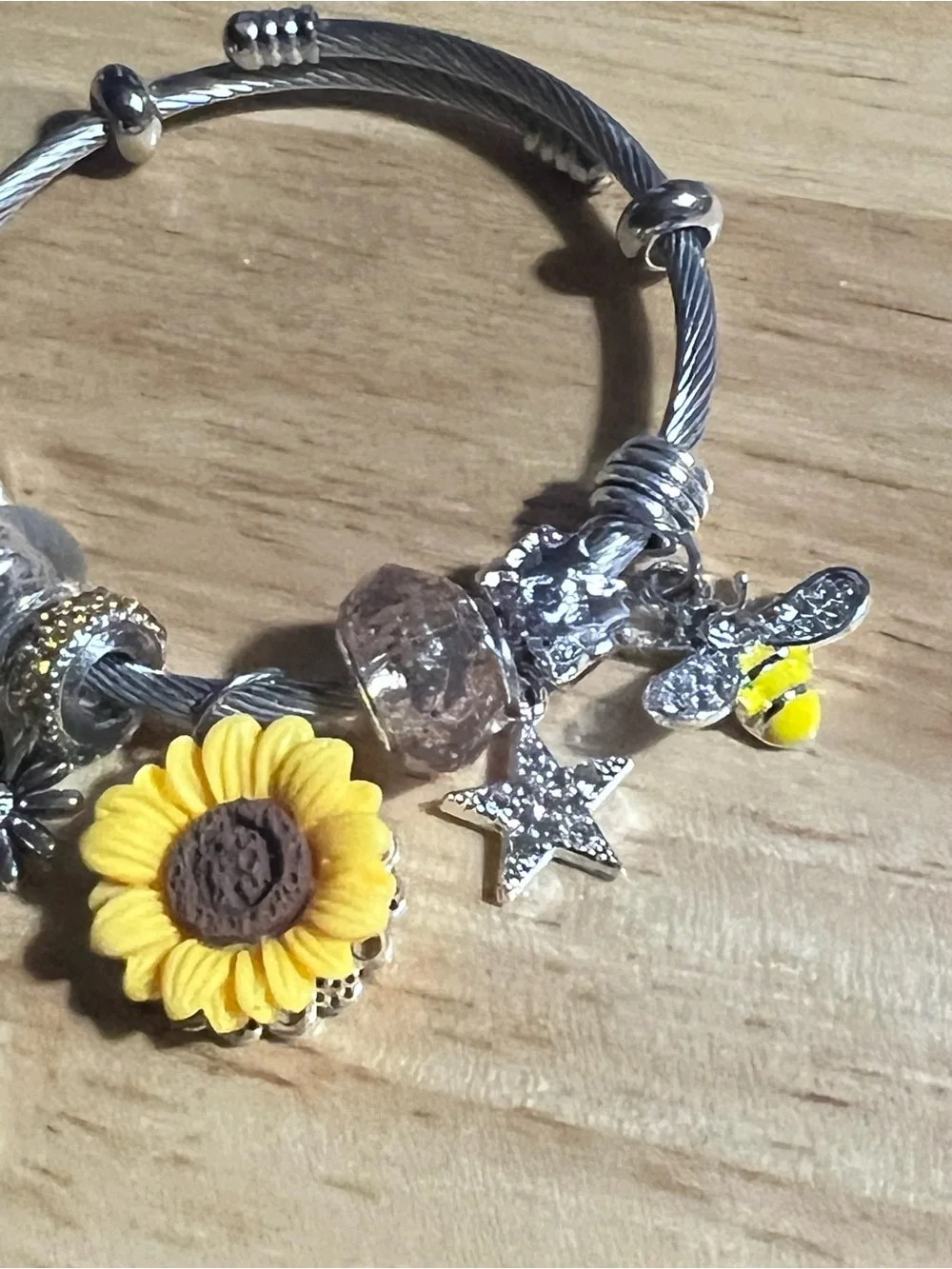 Sunflower Charm Bangle Bracelet - Yellow Sunflower Women Jewelry B197